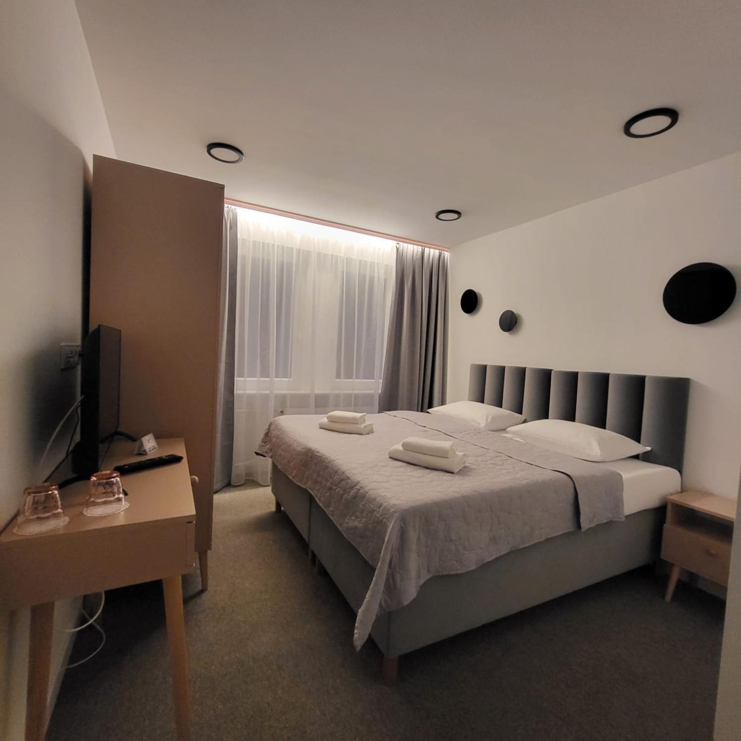 Hotel Piast Mysliborz Exterior photo